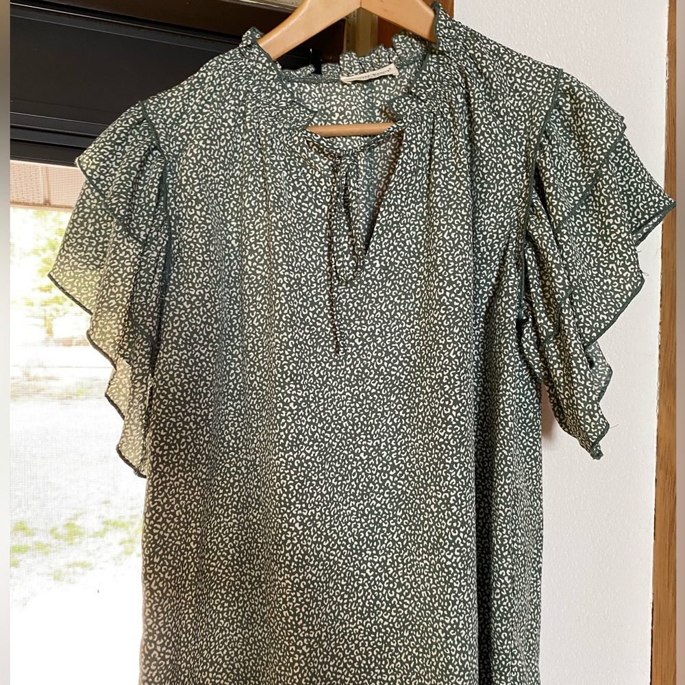 Anna Caci California, short flutter sleeve, teal/ green white blouse